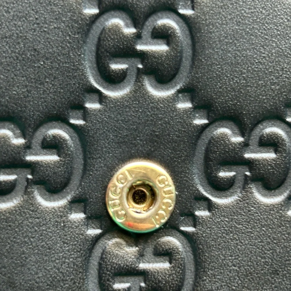 ❌SOLD❌Gucci Guccissima Wallet - Picture 5 of 9